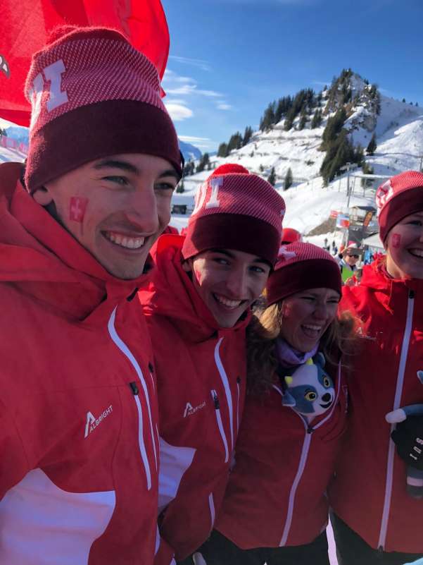 L'équipe du relay - Thomas et Robin Bussard, Caroline Ulrich et  Deseyn Thibe